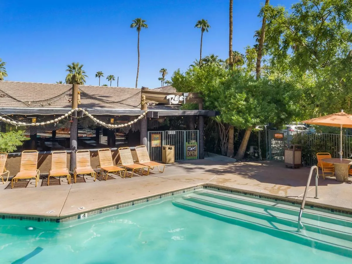 Caliente Tropics Hotel Palm Springs
